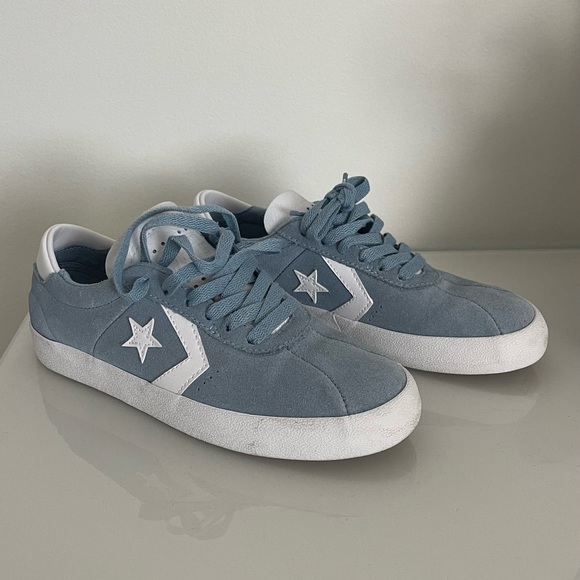 Converse Shoes - Converse (Like New) size 5.5